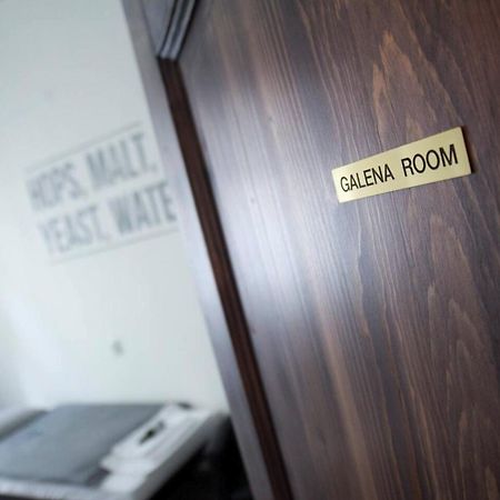 Bed'N'Beer Leilighet Budapest Eksteriør bilde